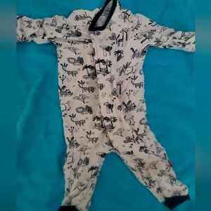 Magnetic me 0-3 month sleeper